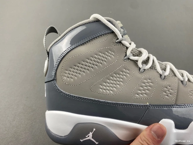 Grey  (2025)  9  Retro Jordan  HV4794-011 Cool 0716